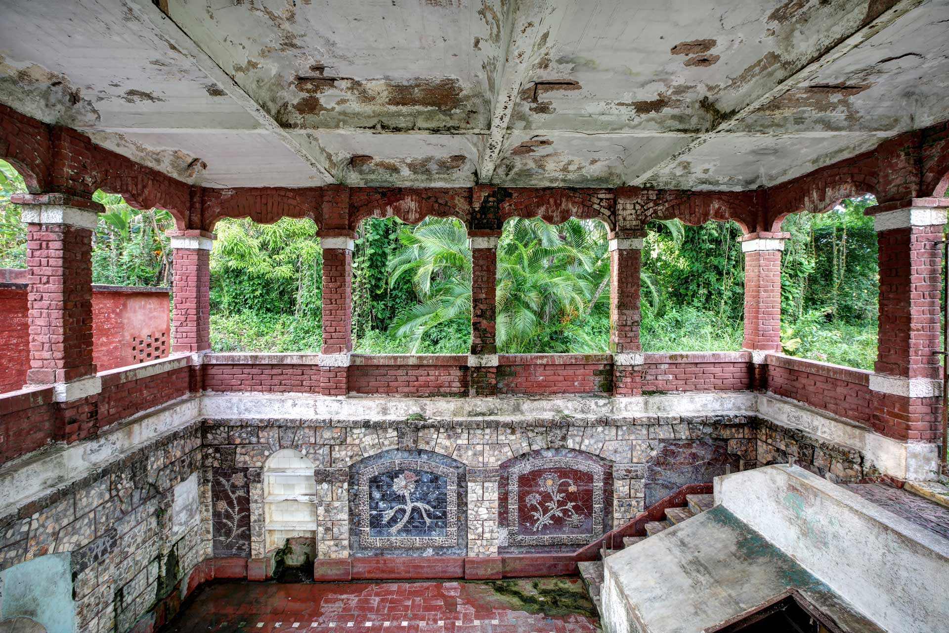 julien-cresp_caribbean-blues_wastelands