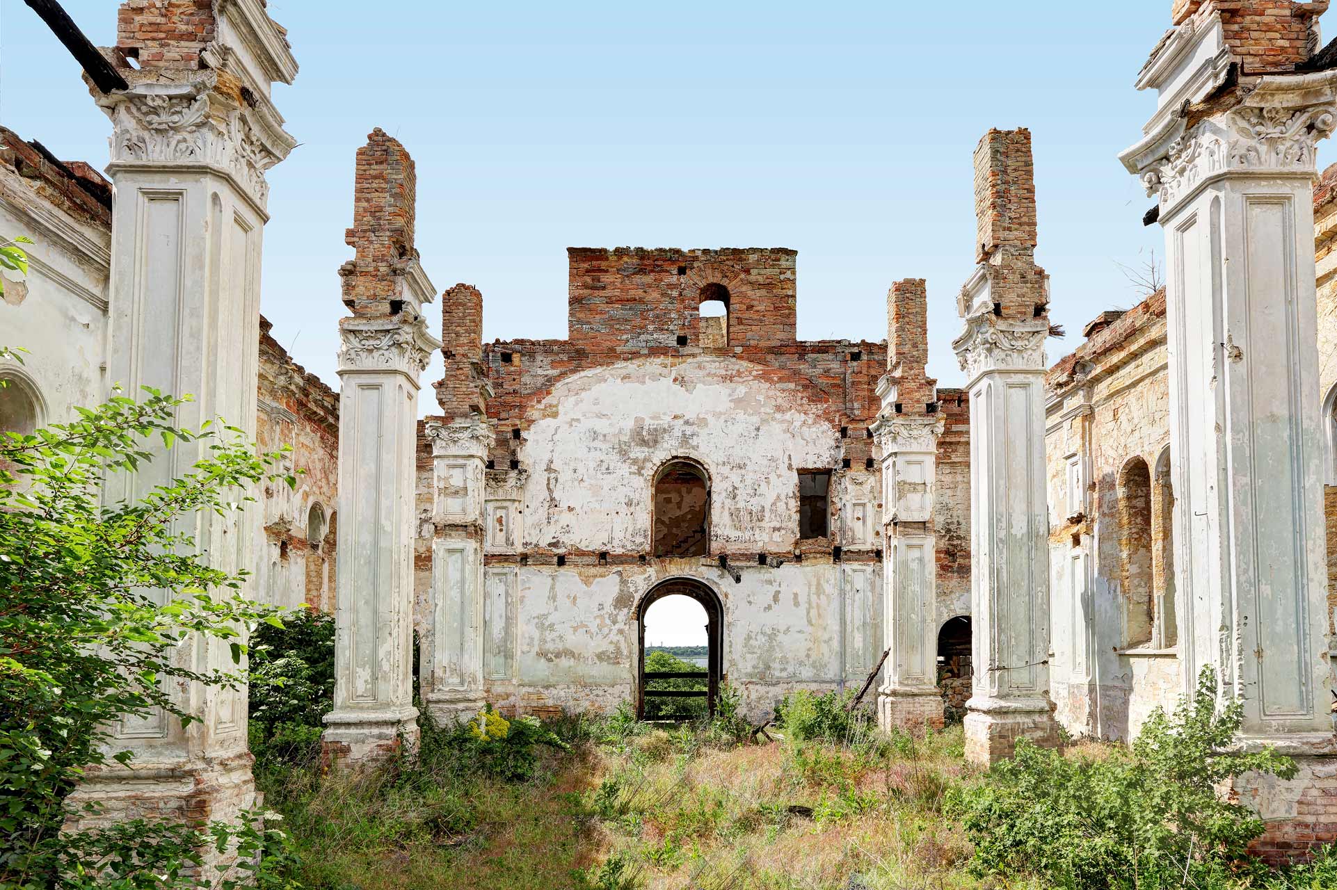 julien-cresp_churchs_wastelands