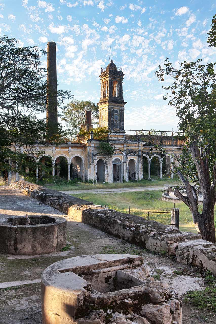 juliencresp_wastelands_haciendas