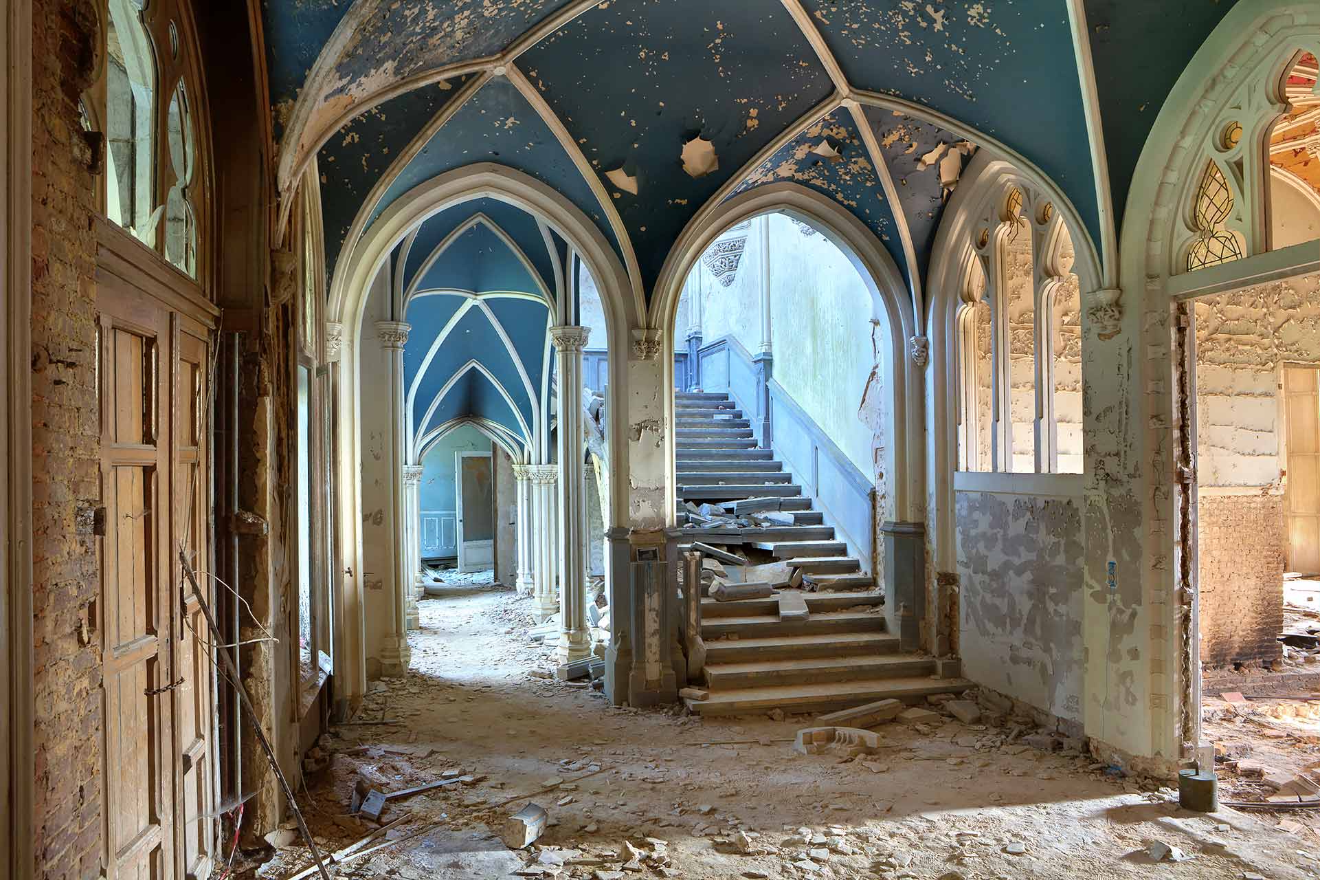 julien_cresp_wastelands_backtobaroque