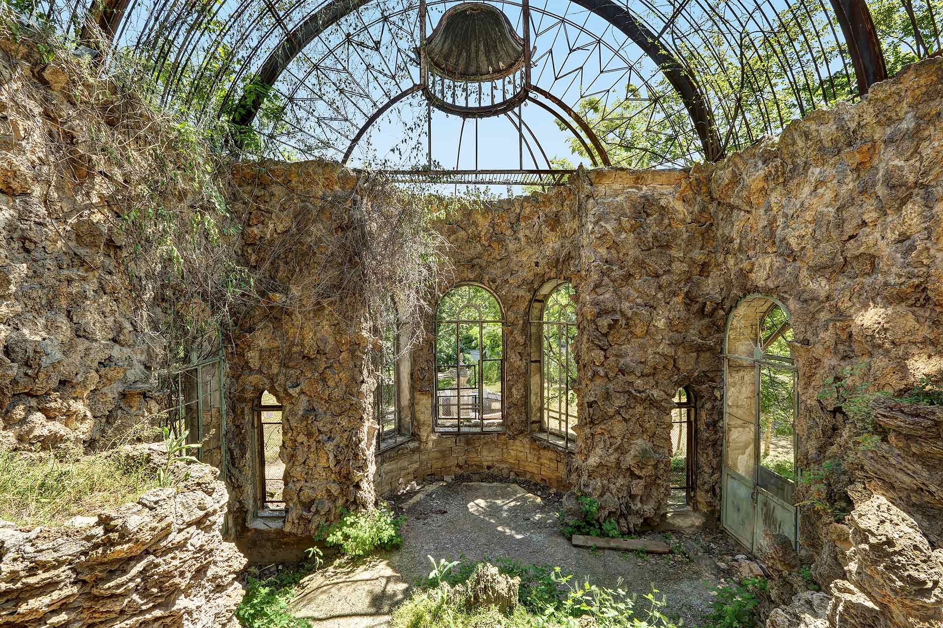 juliencresp_wastelands_orphan_architectures