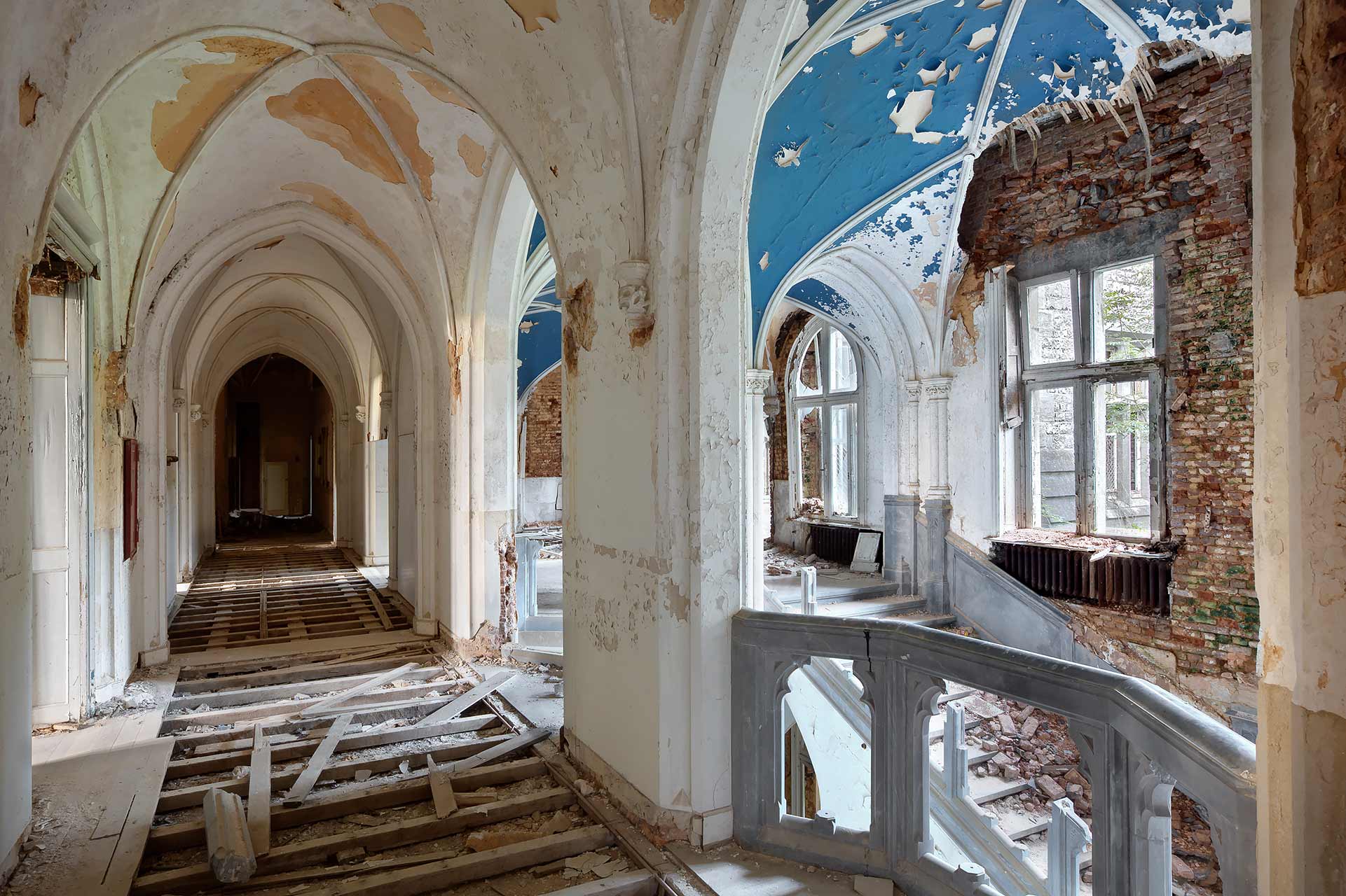 julien_cresp_wastelands_backtobaroque