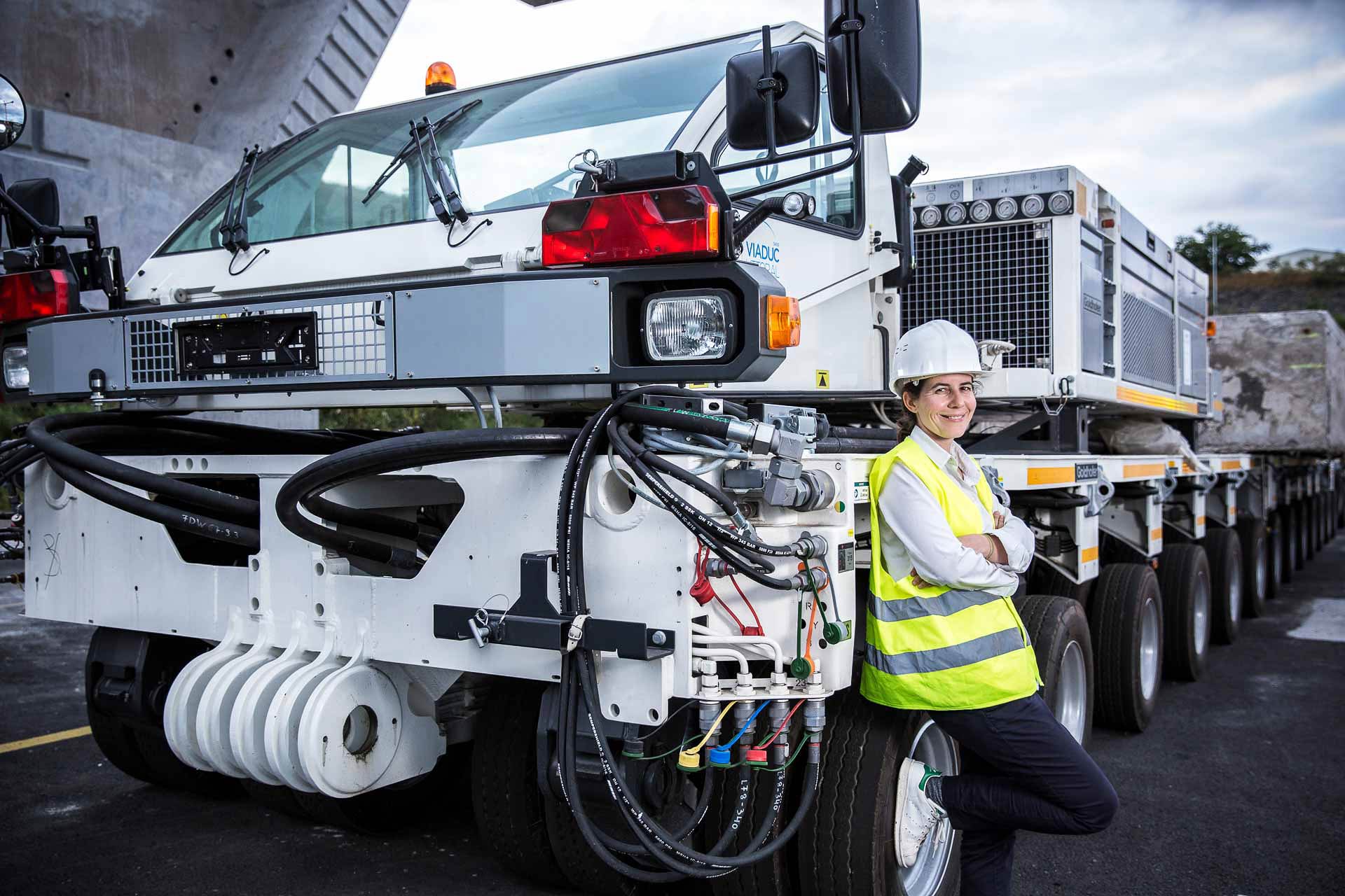 Bouygues_GTOI_Julien_Cresp_La_Reunion_la_nouvelle_route_du_littoral, voussoirs
