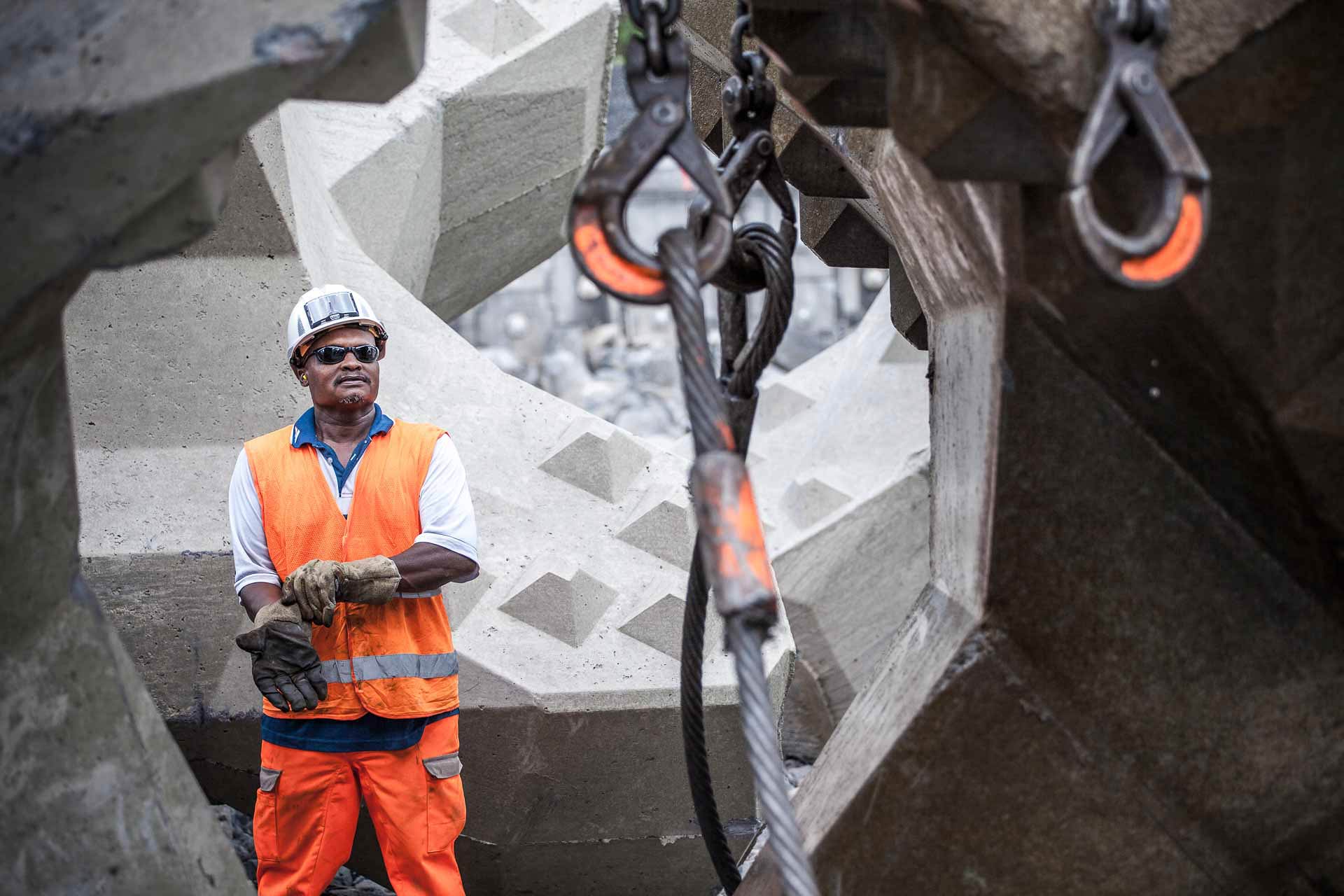 Bouygues_GTOI_Julien_Cresp_La_Reunion_la_nouvelle_route_du_littoral, voussoirs