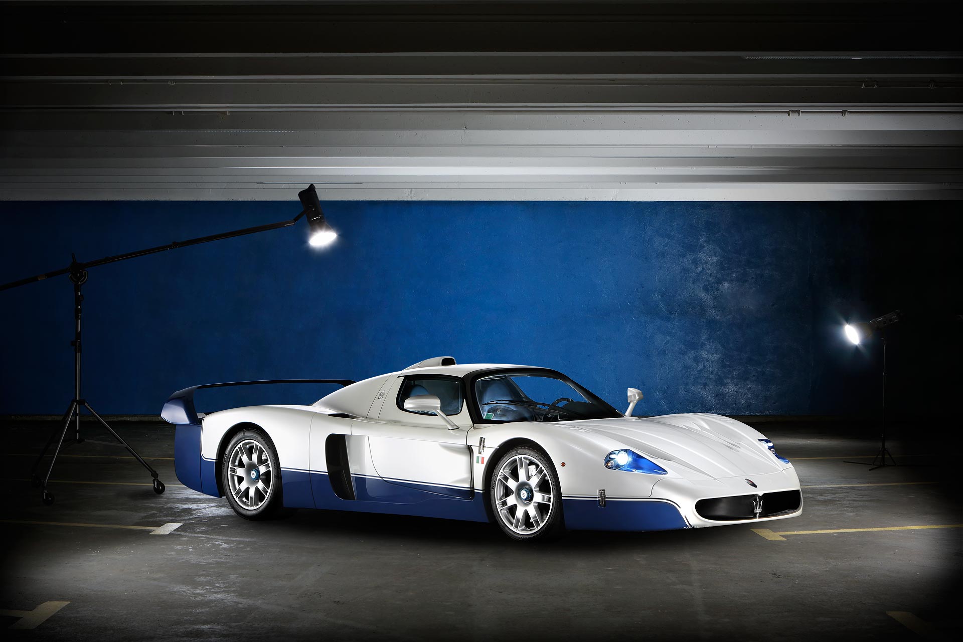 Julien_Cresp_supercars_agrasc_ferrari_enzo_mazerati_bugatti_aston_martin_rollsroyce_voitures_de_luxe_juliencresp