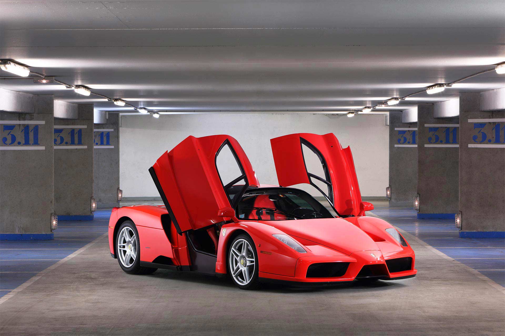 Julien_Cresp_supercars_agrasc_ferrari_enzo_mazerati_bugatti_aston_martin_rollsroyce_voitures_de_luxe_juliencresp