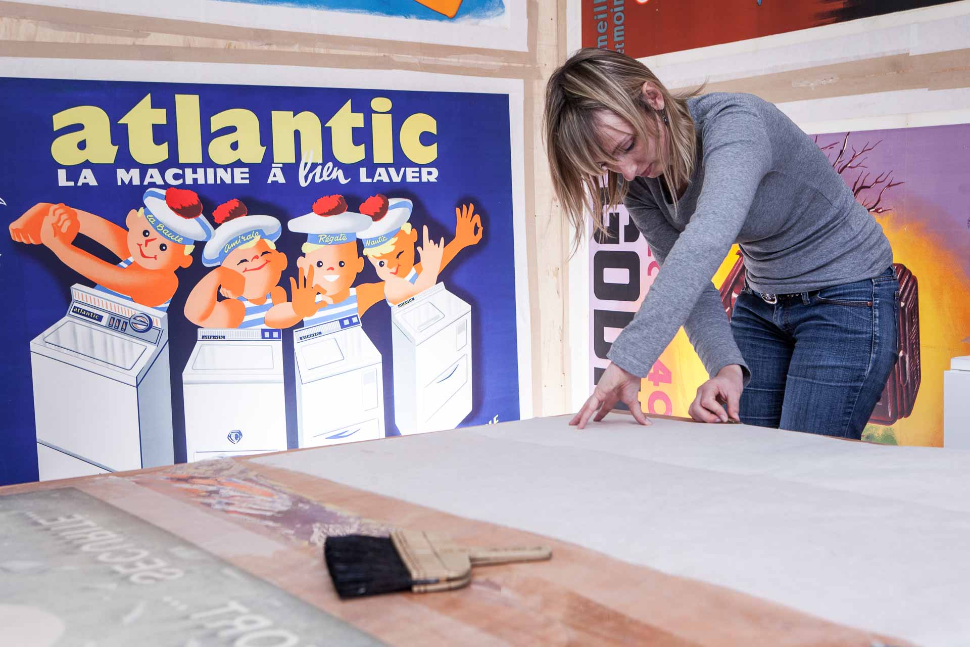 julien_cresp_artisanat_restauration_daffiches_anciennes