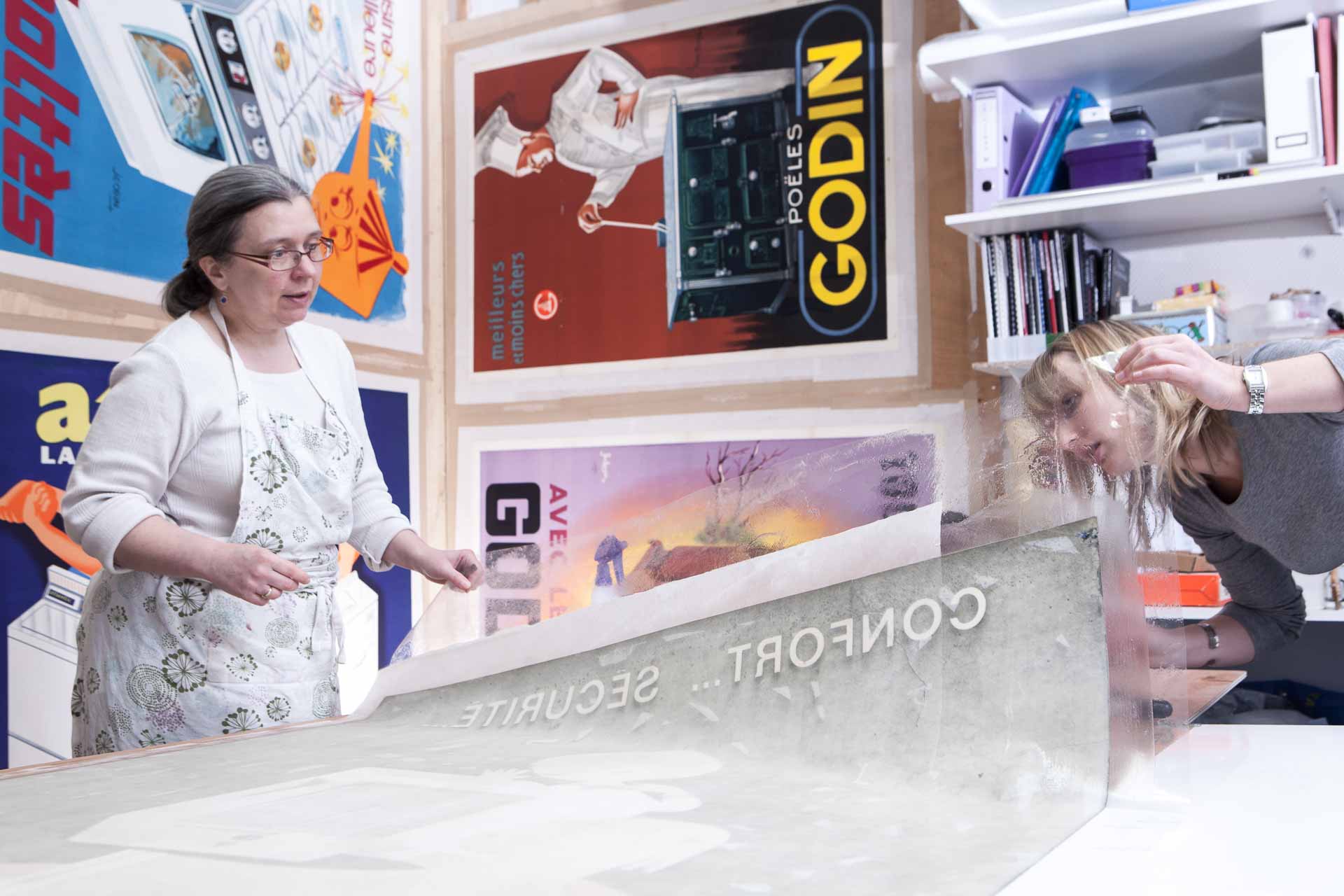 julien_cresp_artisanat_restauration_daffiches_anciennes