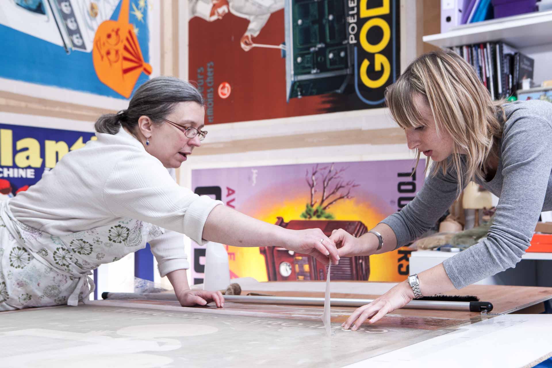 julien_cresp_artisanat_restauration_daffiches_anciennes