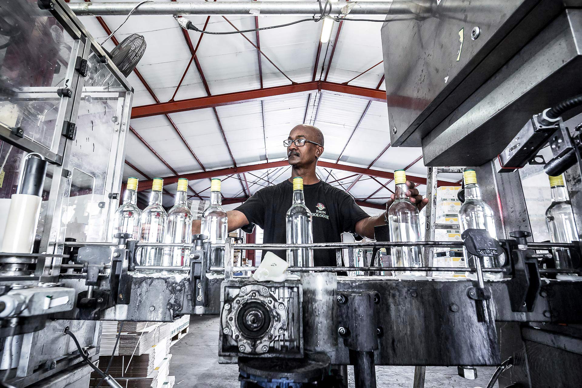 julien cresp distillerie de rhum bologne