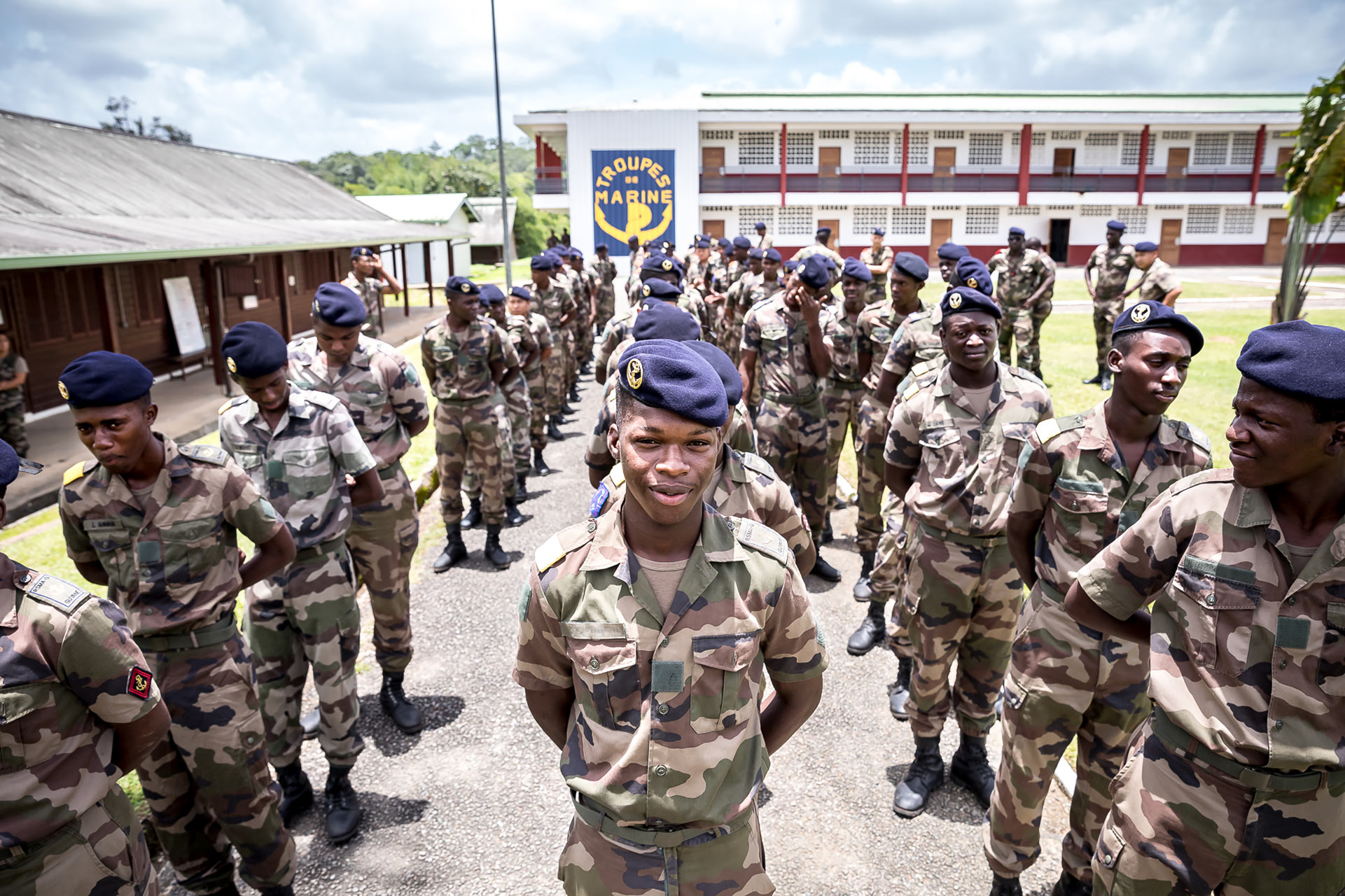 julien cresp photographie le RSMA de guyane à st jean du maroni