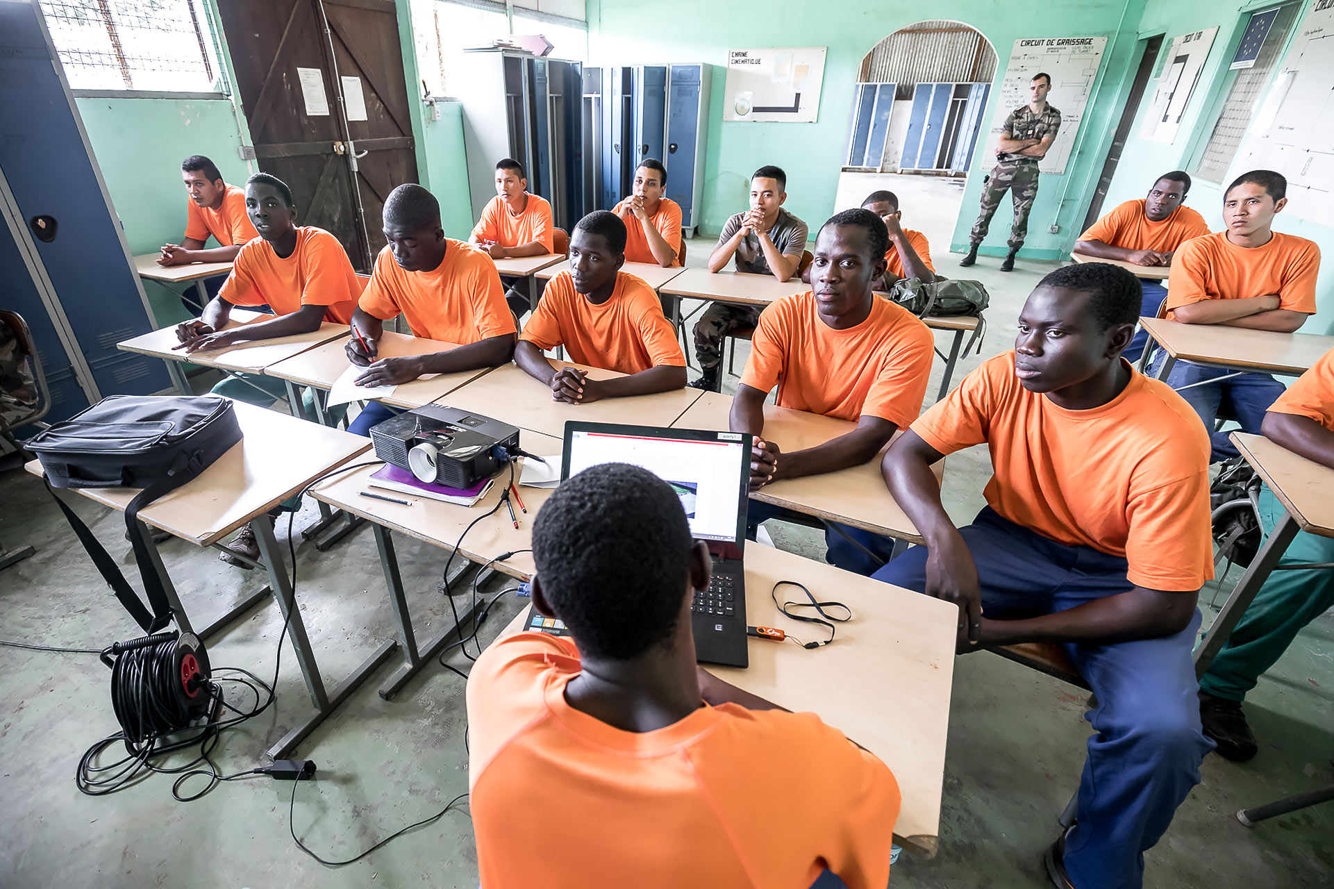 reportage de julien cresp sur le RSMA de guyane