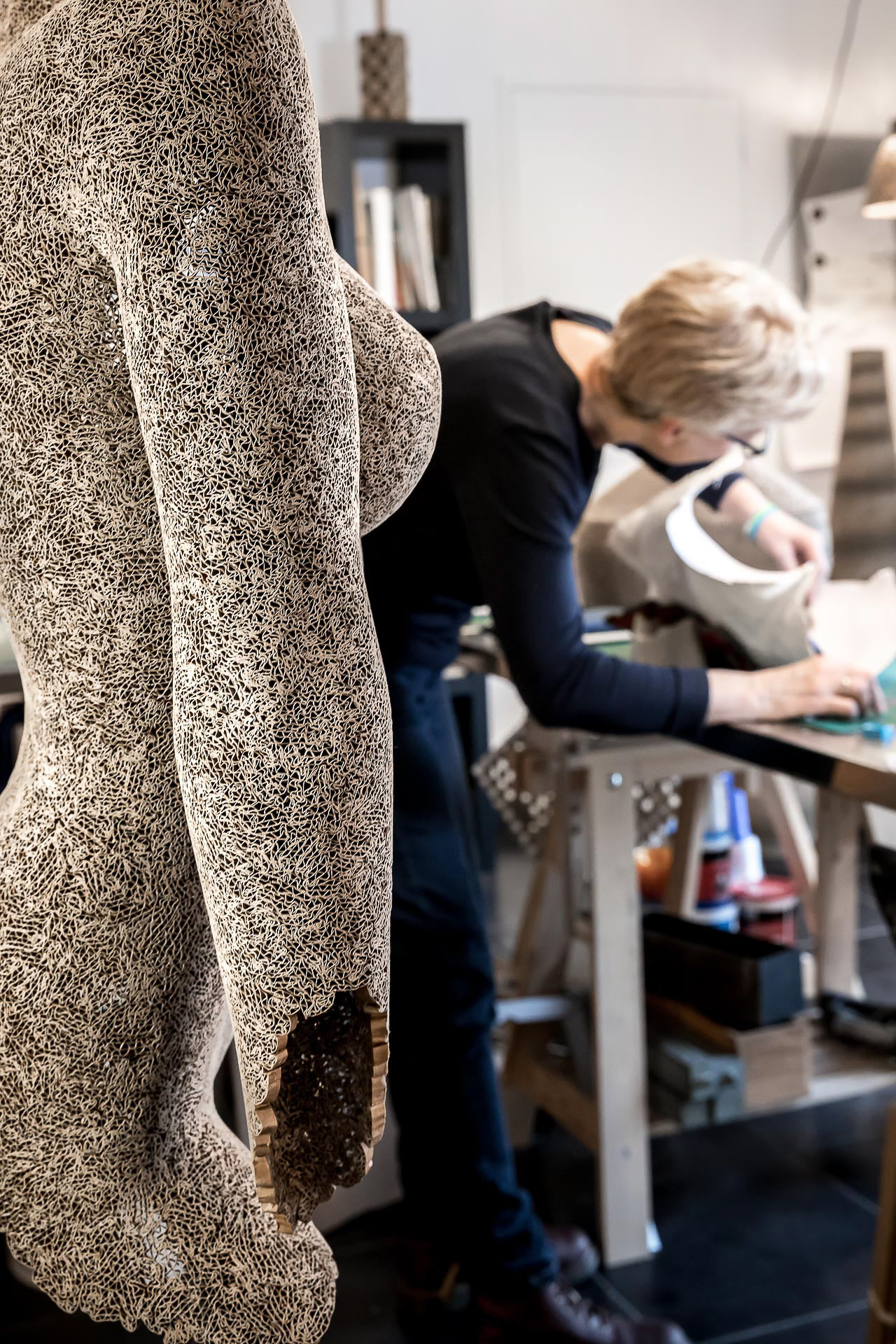 marie-anne thieffry, sculpteur carton par julien cresp