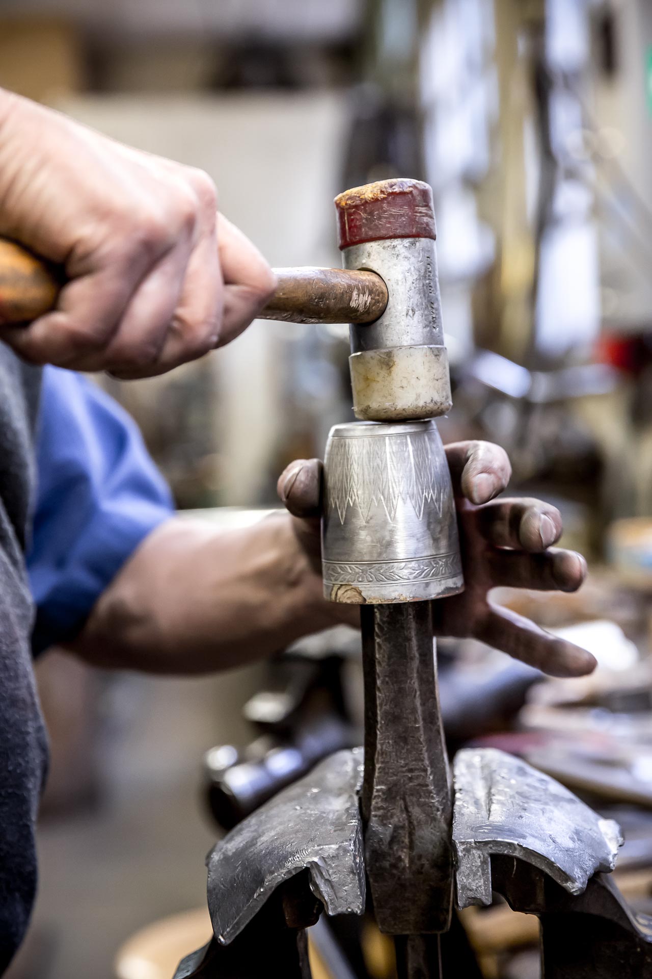 julien cresp photographie jean pierre cottet dubreuil, orfèvre