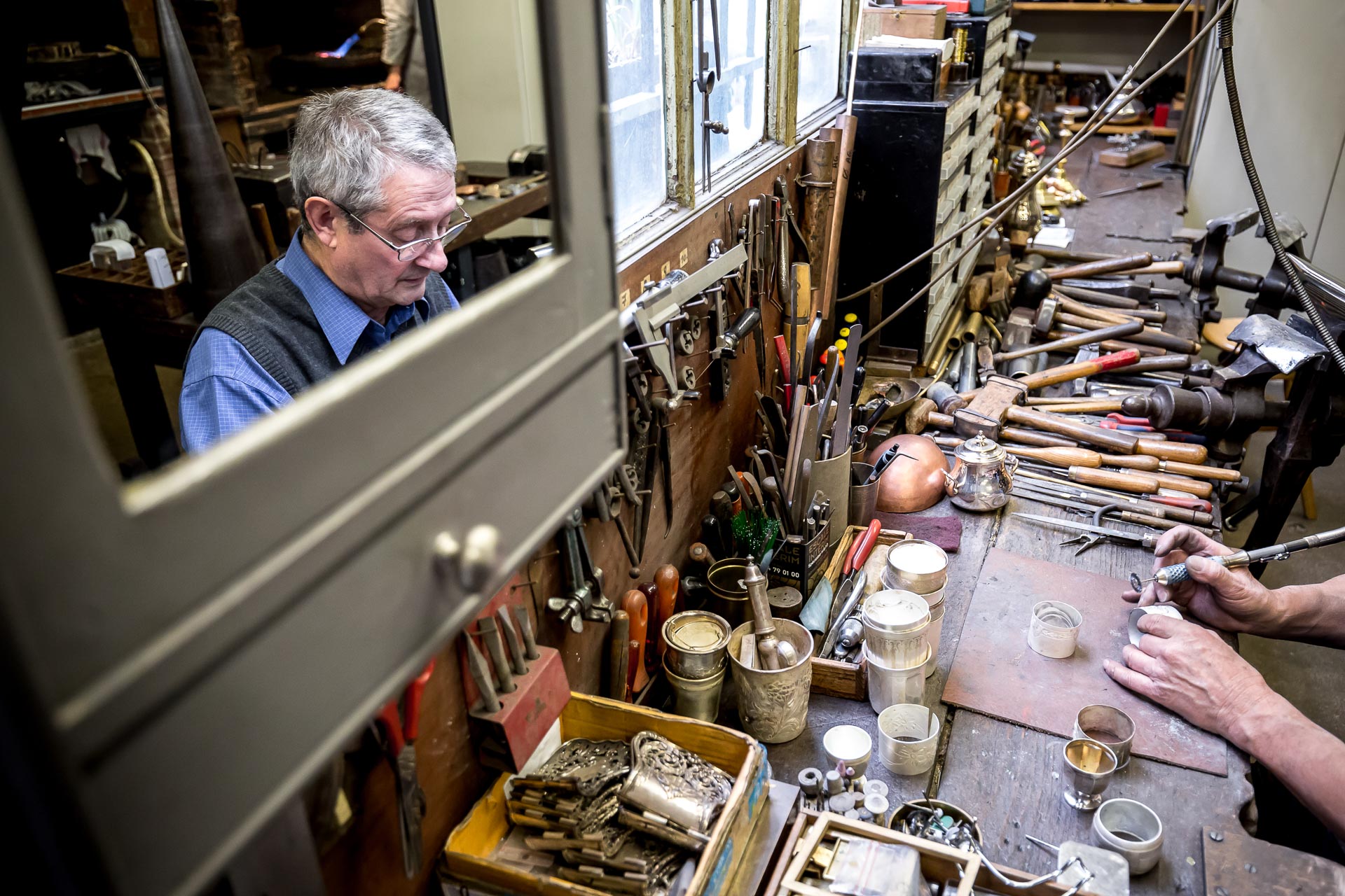 julien cresp photographie jean pierre cottet dubreuil, orfèvre