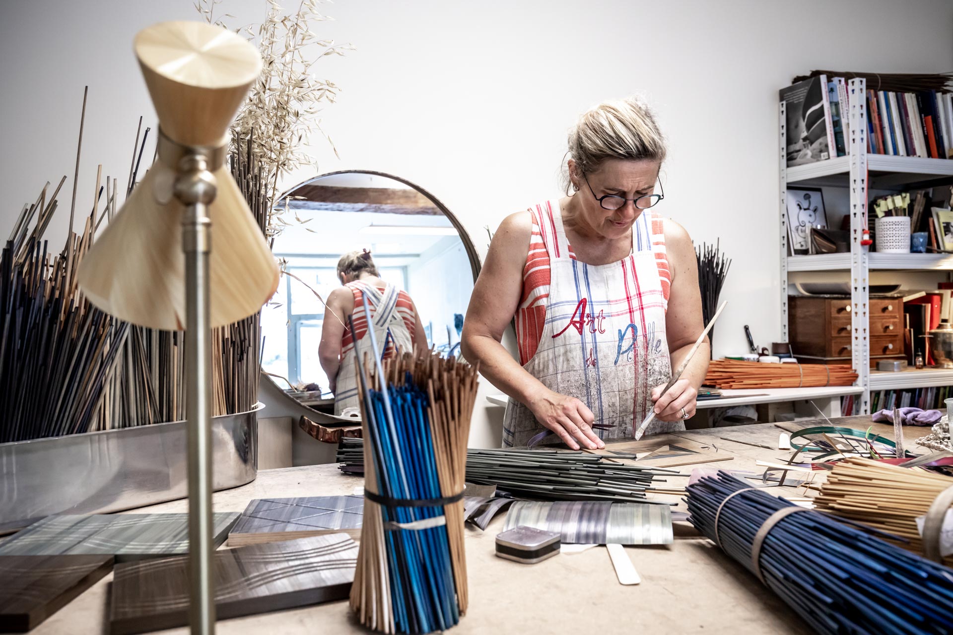 julien cresp, marqueterie de paille, Valérie colas des francs, artisanat d'art, galerie ad Luminem
