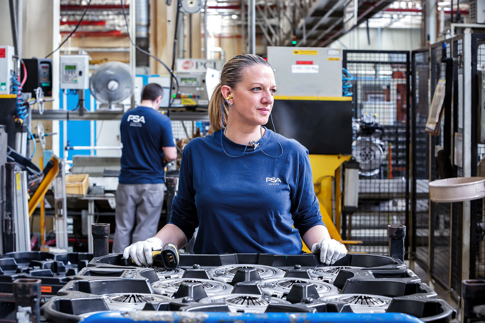 julien cresp photographie les moteurs electriques de PSA metz