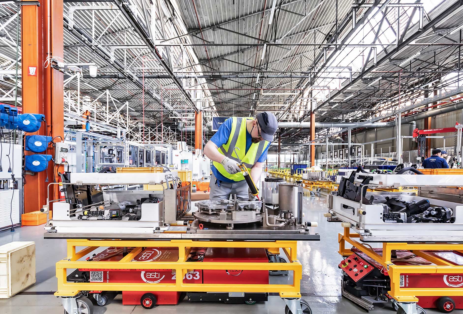 julien cresp photographie les moteurs electriques de PSA metz