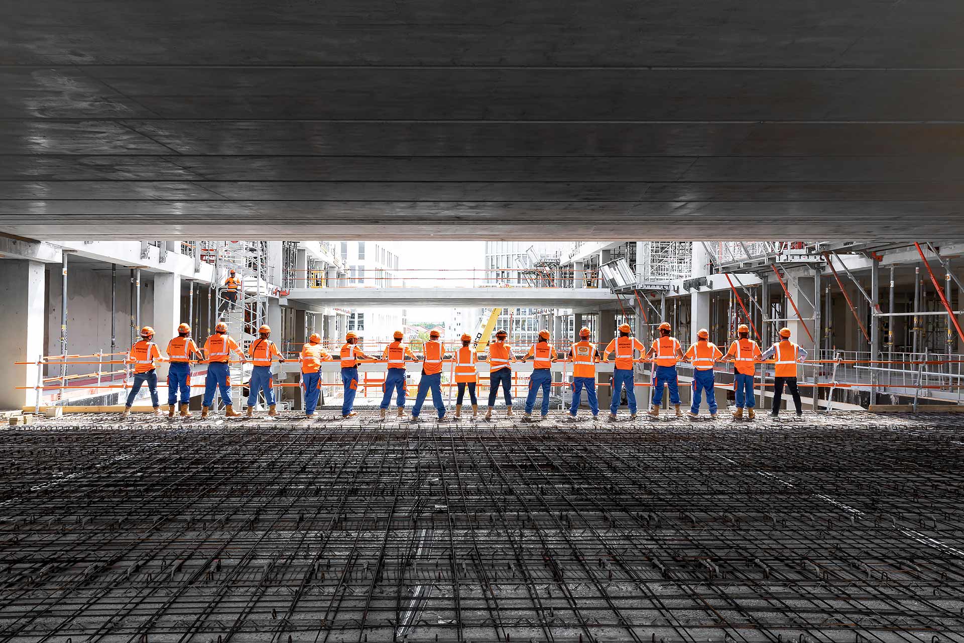 les compagnons du minorange photographiés par julien cresp