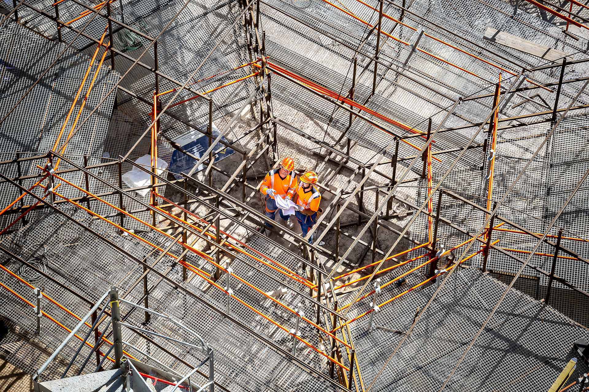 les compagnons du minorange photographiés par julien cresp