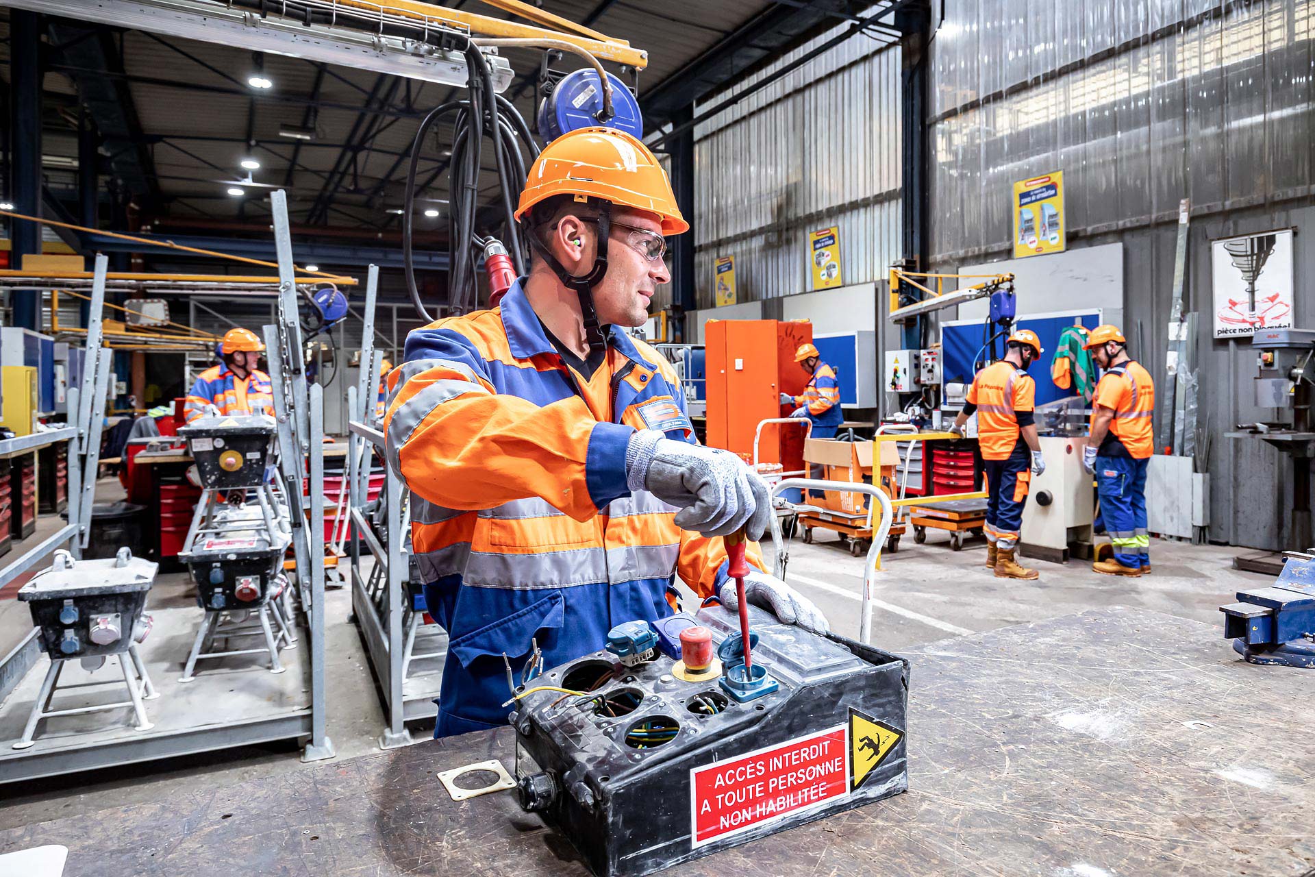 julien cresp réalise les photographies des compagnons du minorange