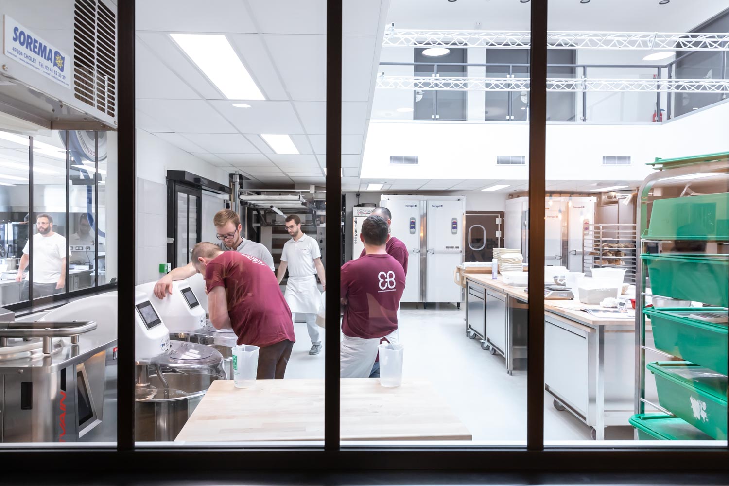 grands moulins, meunier, blé, farine, pain, verdelot, moulins bourgeois, julien cresp, reportage industriel